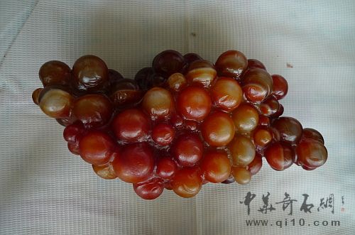 090711昆明石博会J040雕刻葡萄玛瑙1-2.JPG