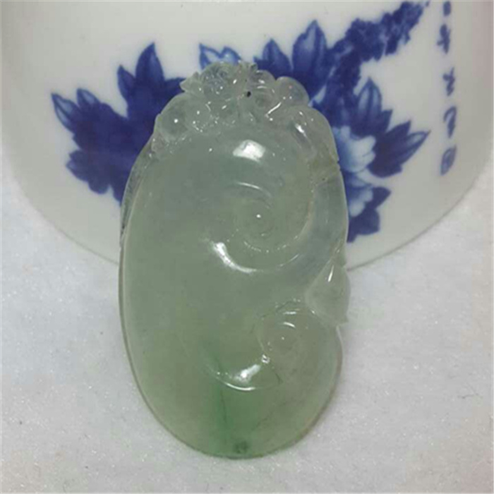 冰糯种飘绿如意1950元